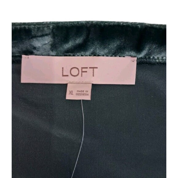 New LOFT Top Women's XL Green Velvet Puff Short Sleeve Holiday Christmas Party - Picture 5 of 8